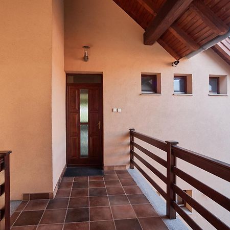Appartement Lujza Apartman Goedoello Extérieur photo